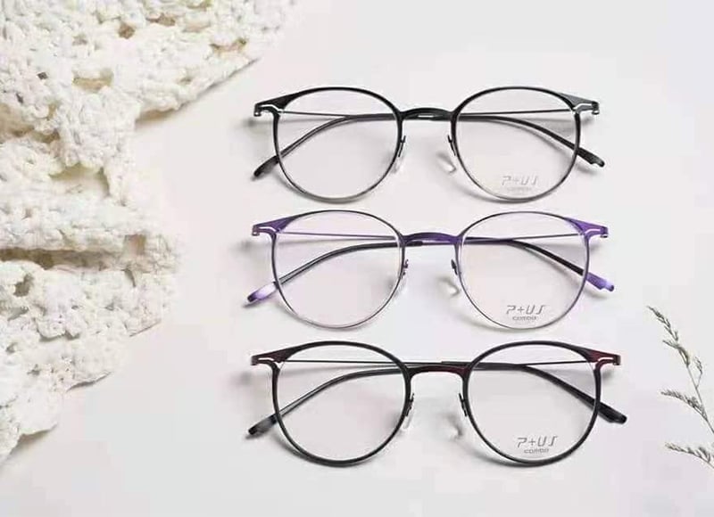 港式優異的製鏡工藝 融合德式機械性的設計美學