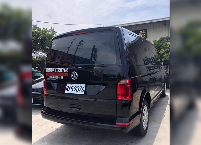 福斯休旅車
