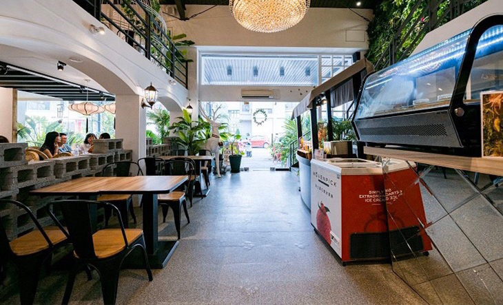 店內用餐環境 店內用餐環境