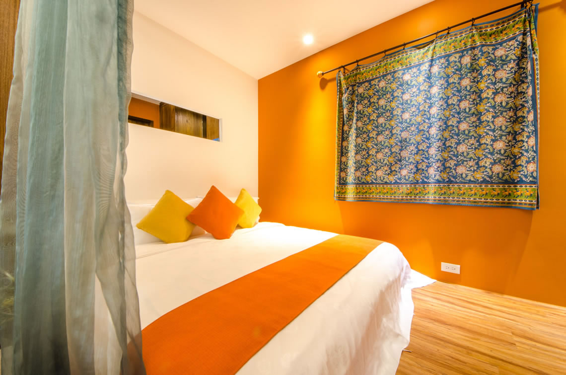 二樓203黃金大稻四人房