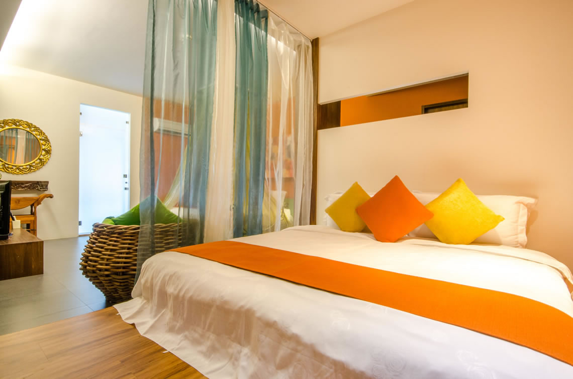 二樓203黃金大稻四人房