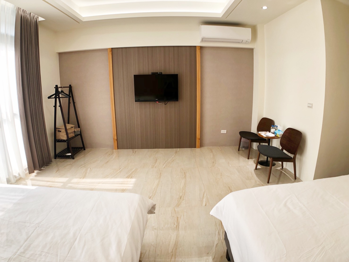 四人房(加大雙人床)