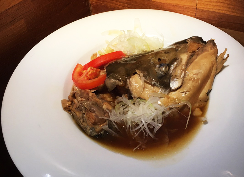 荒煮鮭魚頭