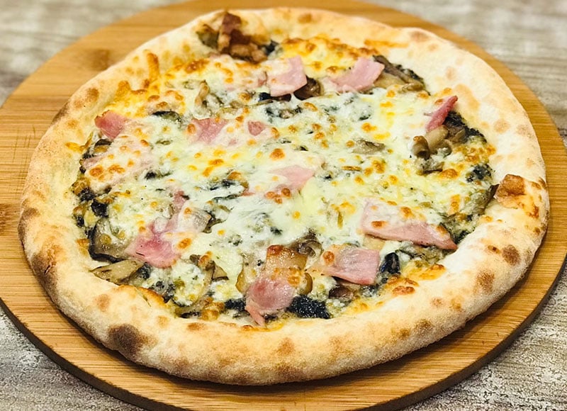PIZZA