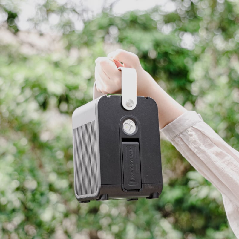 多功能行動電源供應器│小電寶