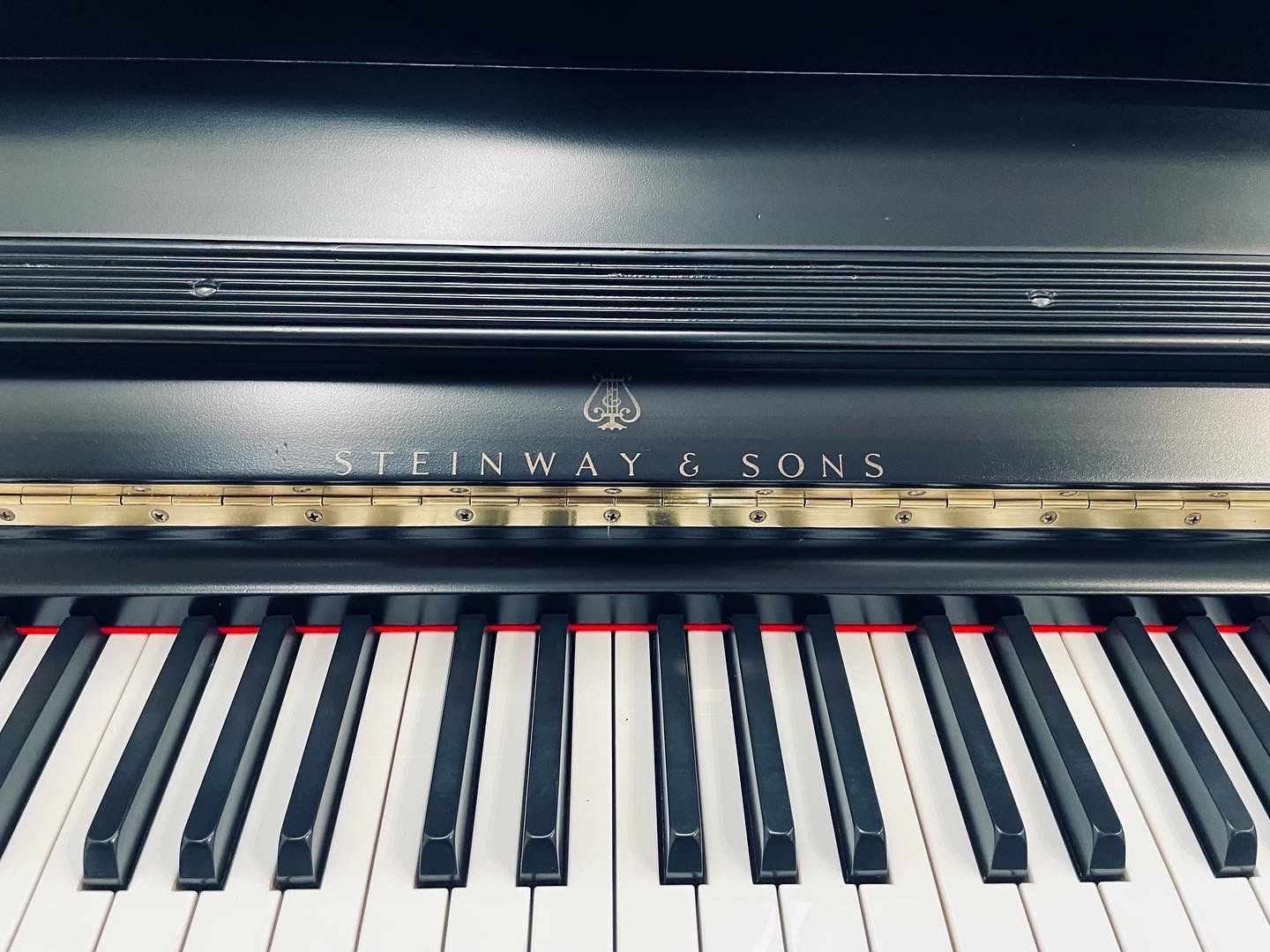 Steinway史坦威
